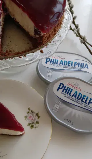 Cheesecake Čierny les