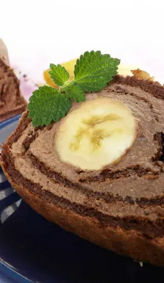 Bezlepková roláda s banánem