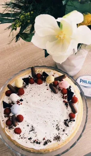 Cheesecake s bielou čokoládou
