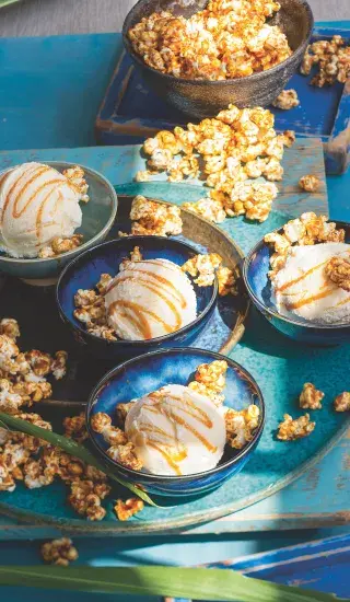 Kukuřičná zmrzlina s karamelovým popcornem