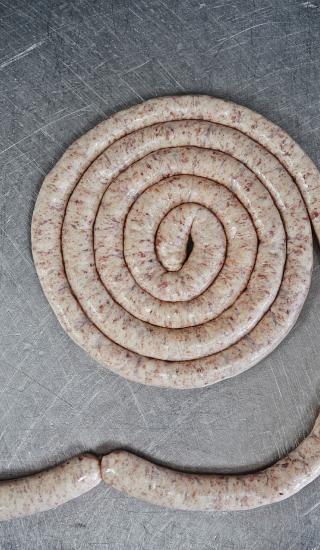 Vinná klobása na černém pivě
