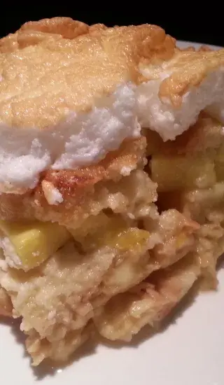 Žemlovka s tvarohem a jablkami