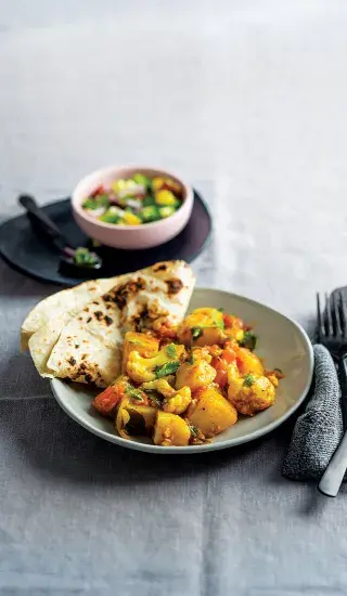 Květákové kari s kokosovým mlékem