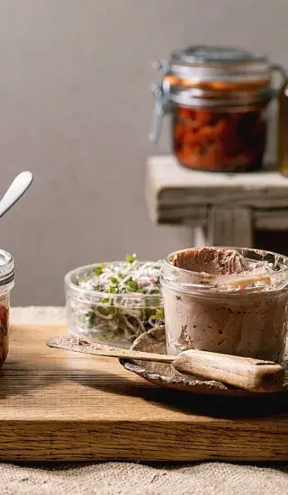 Tradiční francouzská paštika