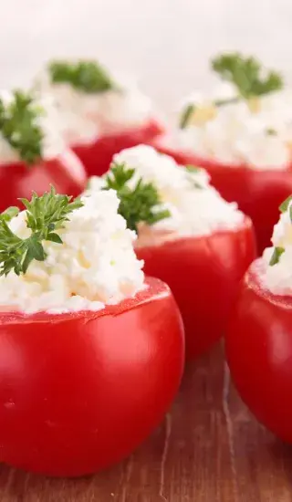 Zapečená rajčata plněná sýrem