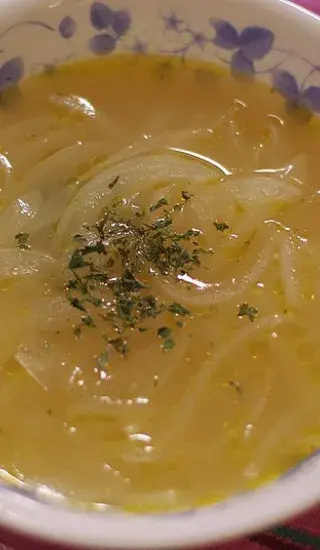 Jednoduchá francouzská cibulačka