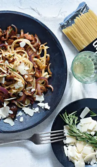 Pikantní linguine s houbami