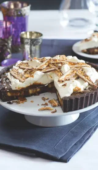 Banánový koláč s kokosem a karamelem (banoffee)