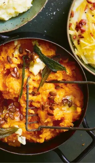 Batátové pyré se šalvějí