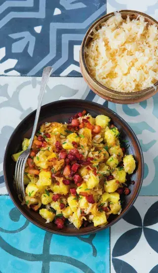 Brambory na způsob strapaček