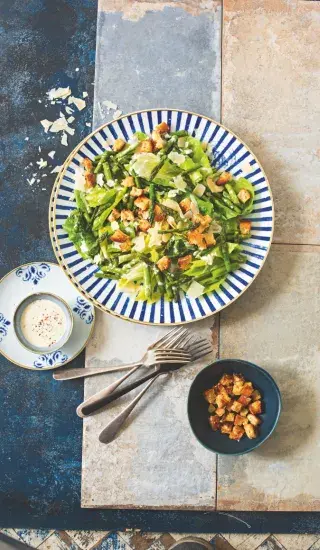 Chřest à la Caesar