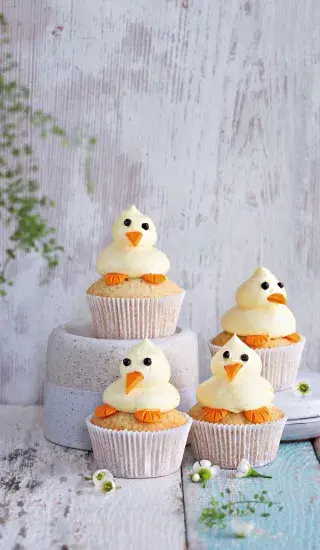 Citronové cupcaky se sněhovými kuřátky