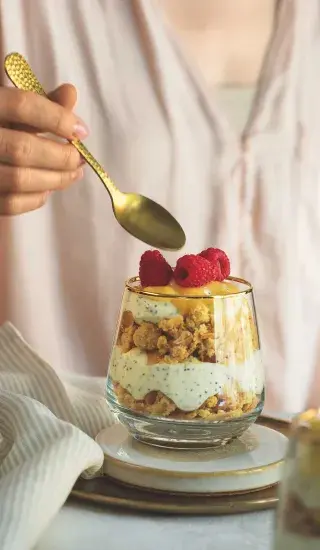 Citronovo-makový cheesecake s mandlovou drobenkou