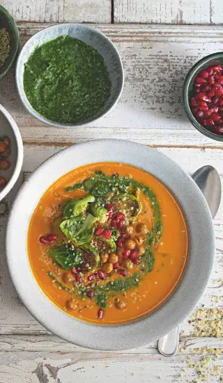 Dýňová polévka s misem