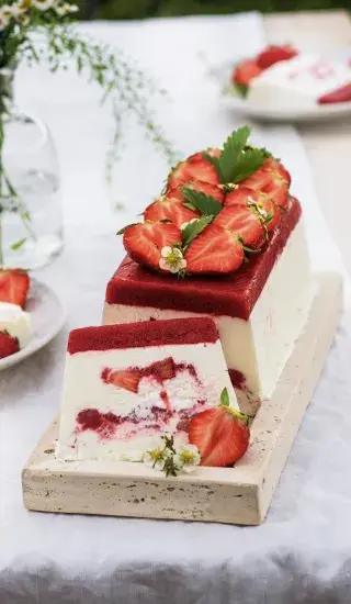 Jahodové semifreddo