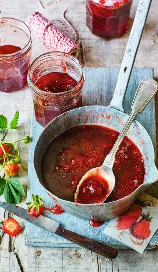 Jahodový džem s vanilkou