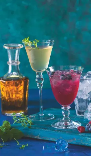 Sirup z máty a tymiánu & alko i nealko koktejl 