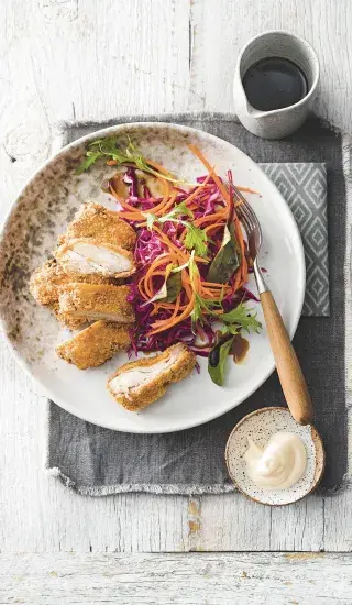 Křupavé kuře se zelím a mrkví