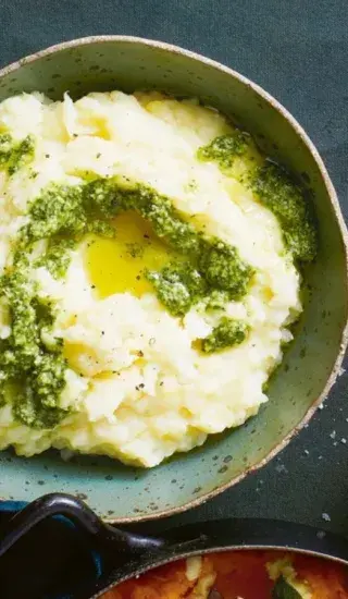 Květákové pyré s pestem