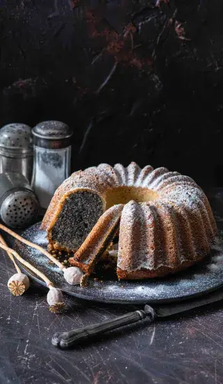 Bezlepková maková bábovka