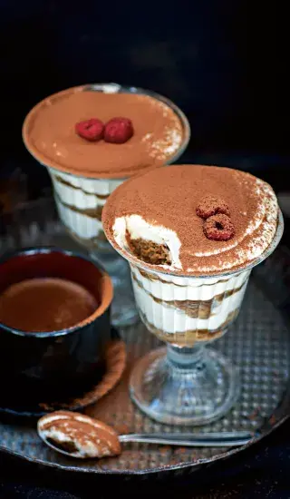 Malinové tiramisu