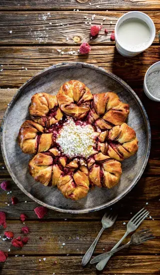 Malinovo-nugátový květ