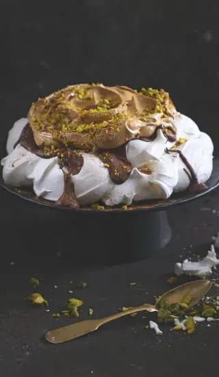 Moccacino pavlova