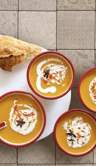 Mrkvový krém s badyánem