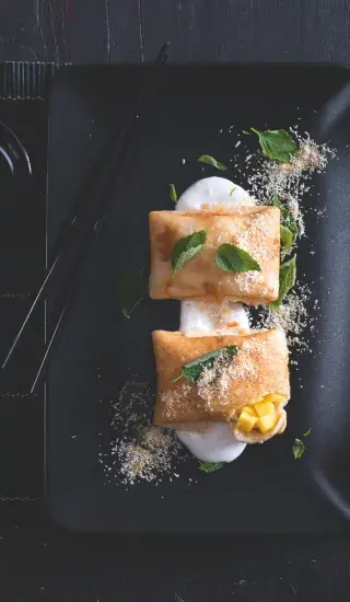 Kokosové palačinky s ananasem