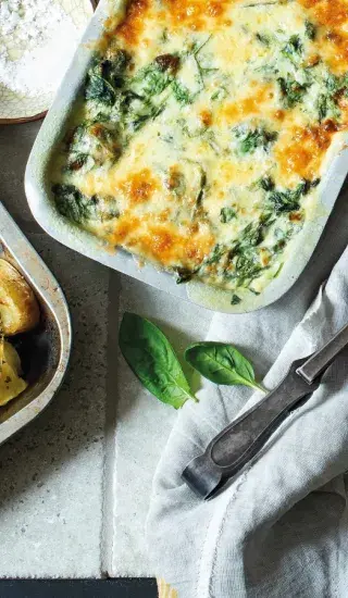 Pečené kuře s krémovým špenátem