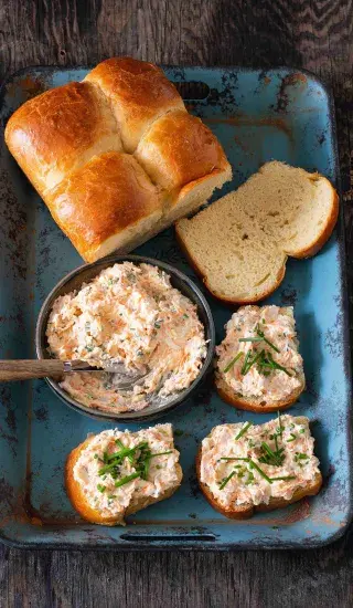 Pestrá pomazánka s mrkví