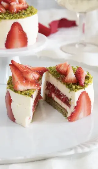 Pistáciové dortíky fraisier