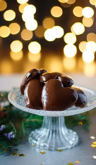 Plněná perníková srdíčka