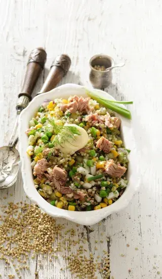 Pohankový salát s tuňákem