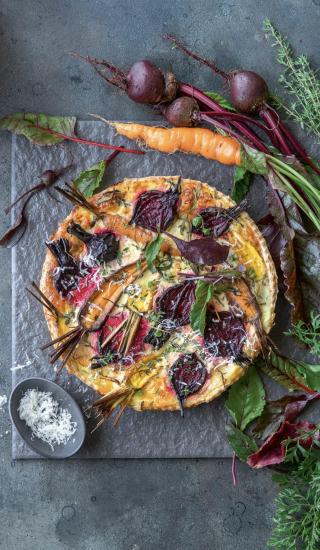 Quiche s červenou řepou a mrkví