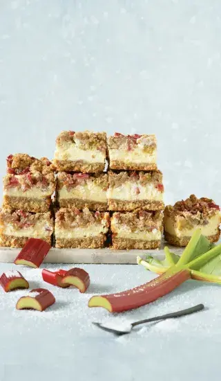 Rebarborový koláč s tvarohem