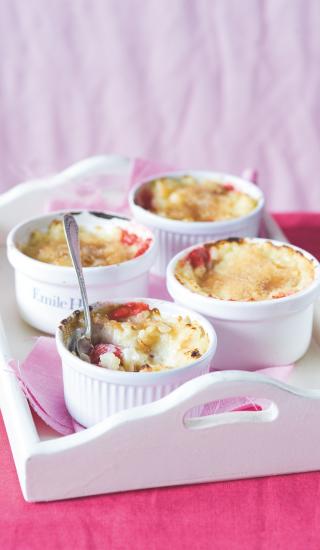 Rýžové brûlée s jahodami