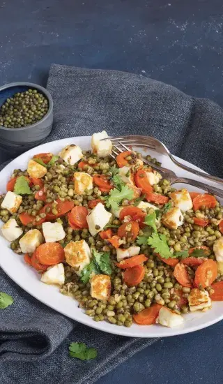 Salát s mungo fazolkami