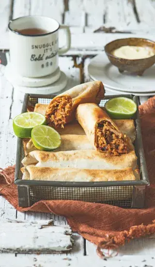 Taquitos s trhaným vepřovým