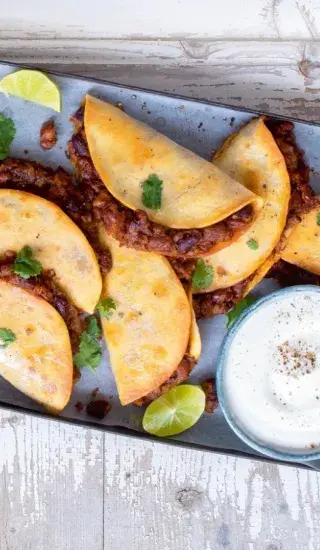 Tortilly plněné fazolemi