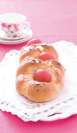 Tsoureki