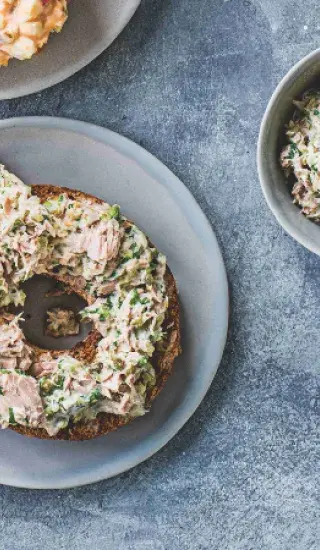 Tuňáková pomazánka s kapary