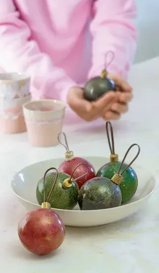 Vánoční čokoládové ozdoby