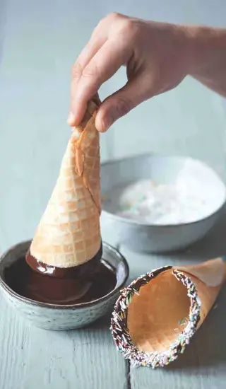 Vaflové kornoutky z bílků