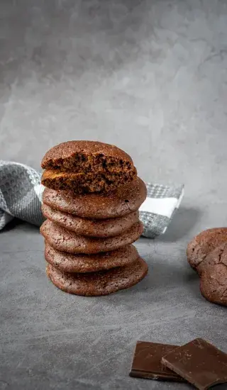 Čokoládové sušenky s lískovými oříšky