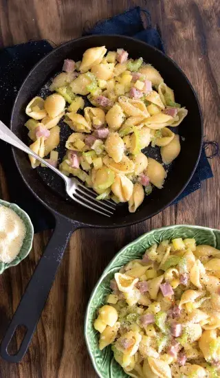 Těstoviny à la rizoto s uzeným sýrem