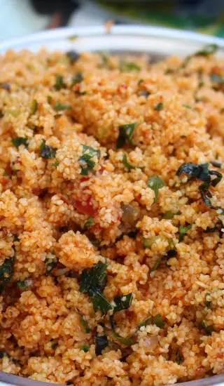 Pikantní bulgur se zeleninou