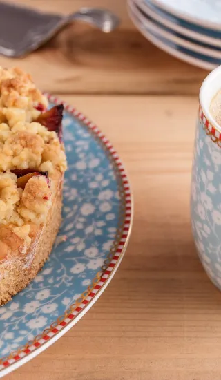 Kynutý švestkový koláč