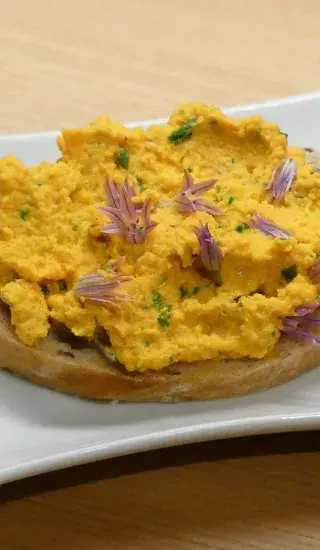 Pórková pomazánka se slaninou