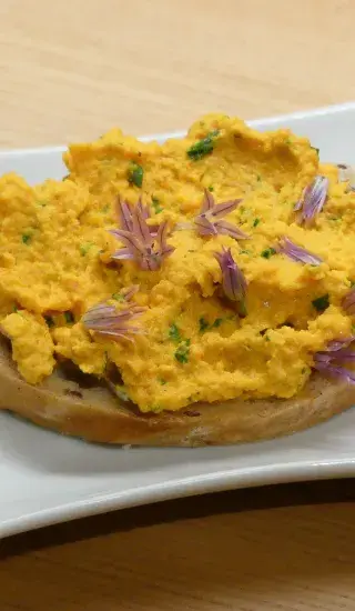 Mrkvová pomazánka s kari